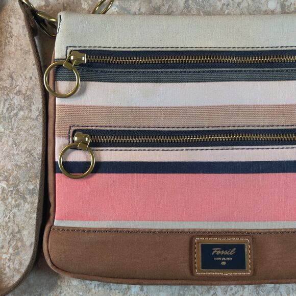 Fossil Purse Pink Striped Canvas Messenger Crossbody Bag Pink Brown White - Picture 2 of 10